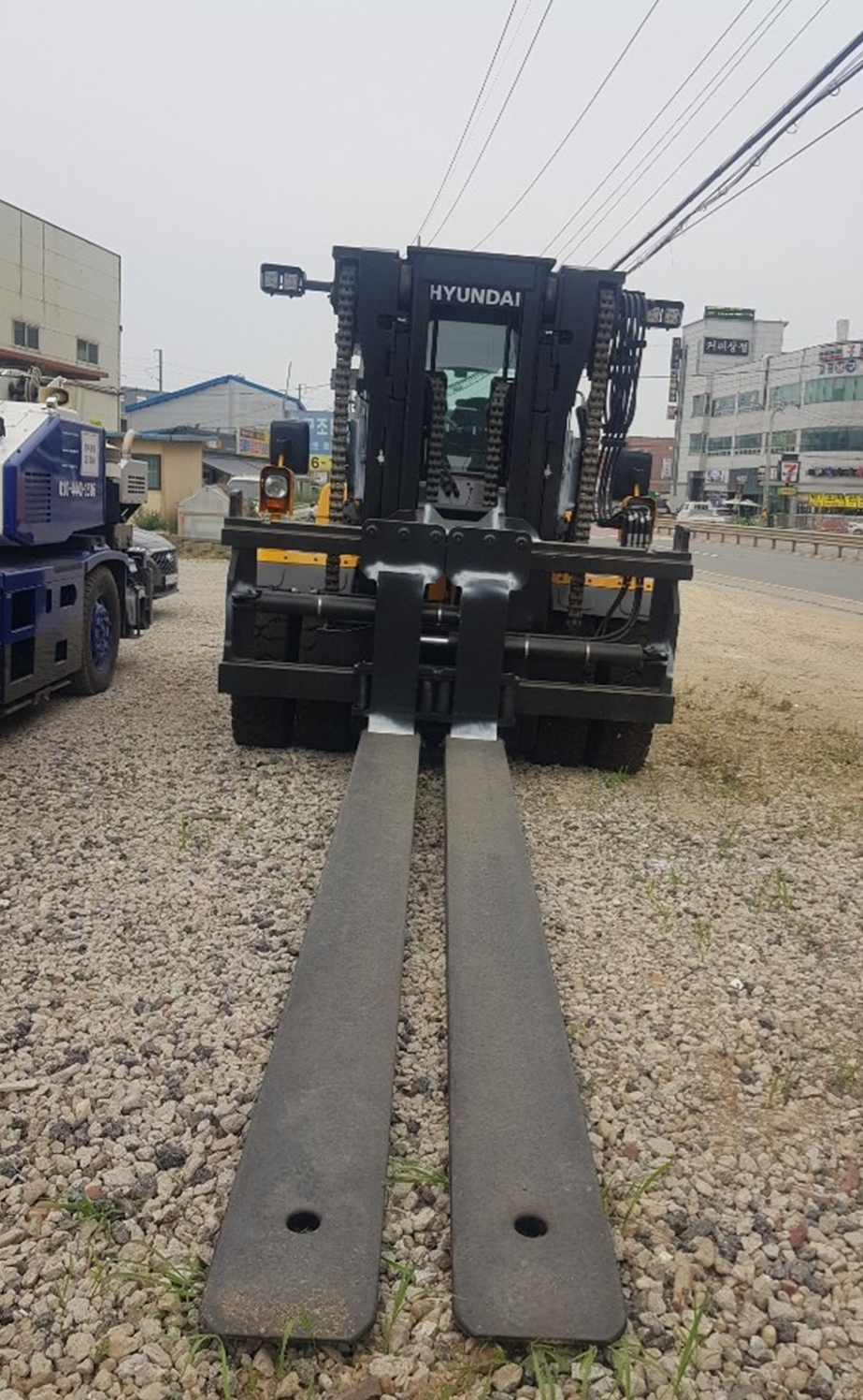 18톤지게차(현대) 2020년4월식 (판매완료)